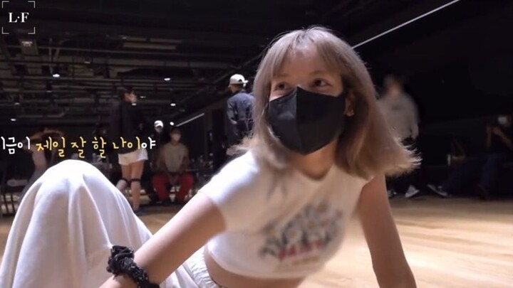 #lisa #lalisa li🍐 hội tụ cả đáng yêu và điển trai