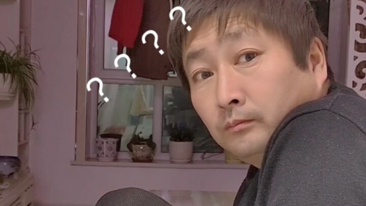 Saat kamu tiba-tiba menyanyikan lagu-lagu klasik dunia di hadapan orangtuamu o.o