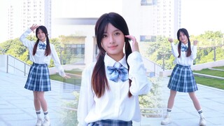 What a troublemaker! After school, I secretly ran to the next building to record a dance...