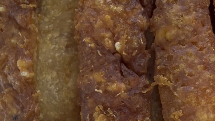 หมูกรอบ