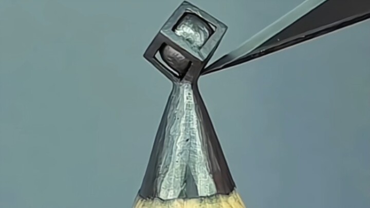 “Tạc bút chì thành đủ loại hình dạng thú vị”