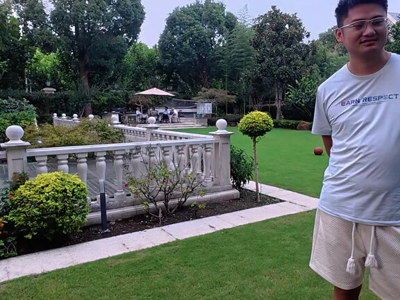 ยังจำได้ไหมตอนหน้าร้อนที่เคยอบแพะทั้งตัวให้คนรวยย่านเซี่ยงไฮ้