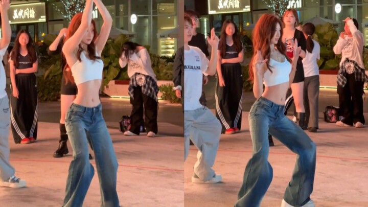 Female college students still have high quality—such a sizzling figure!