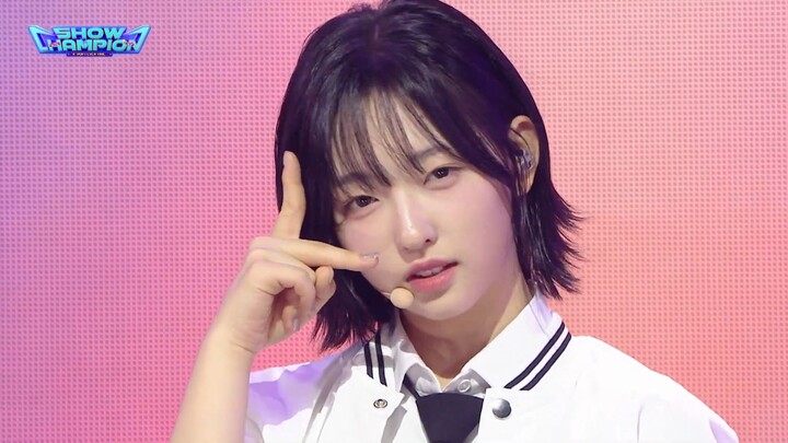 A2O LITE NEON Show Champion performance 261021