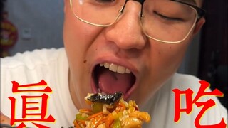 What's it like to have a roommate who loves cooking