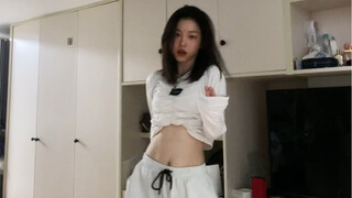 The president of the graduating dance club danced Blankpink- Kiss and Makeup. When will the girls be