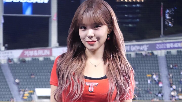 Venom Merah Muda Lee Da-hye, tim pemandu sorak langsung, Kia Tigers 4k