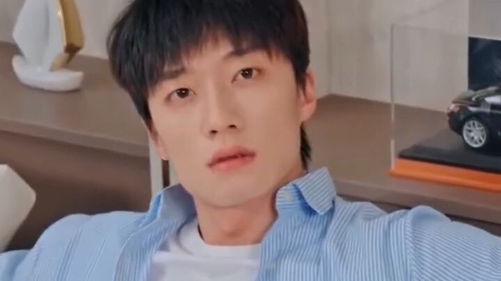 การปลุกระบบแห่งการทําความดี ชายยากจนที่ตบหน้าคนอื่น