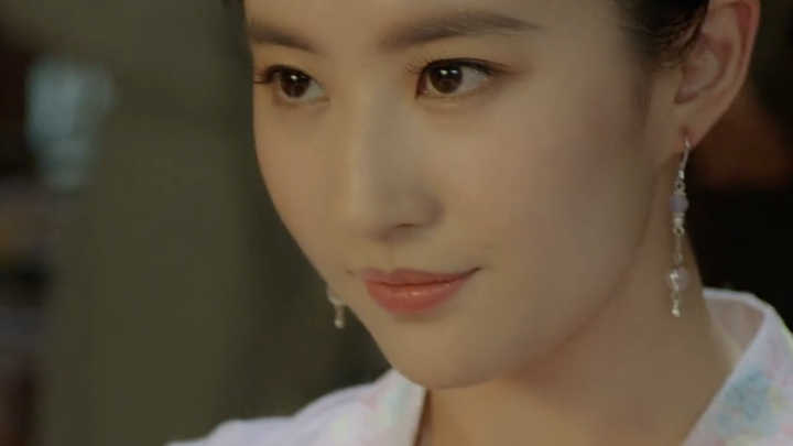 Sixteen years later, the third Guo Er is here! She finally returns to Chinese costume dramas, Awsl!!