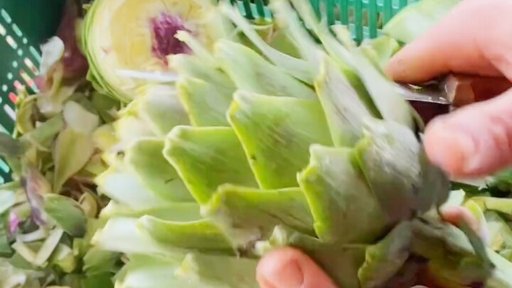 Baik bunga, maupun sayur