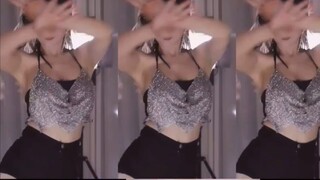 Minana Mina lái tàu "party train" phiên bản mới của hot girl không mê