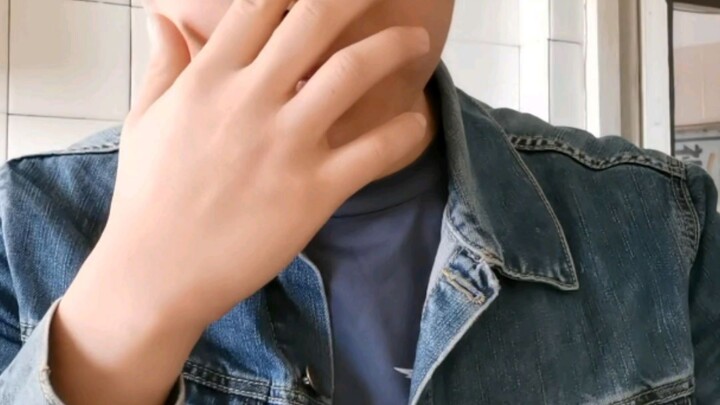 Bentuk puncak dari pria yang mencintai empat hal adalah Tuan Gurita.