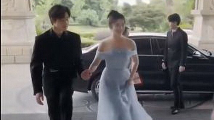 หลังถูกสามีเย็นชาและตระกูลดูหมิ่น หญิงสาวที่เคยแต่งด้วยเล่ห์กลับได้เกิดใหม่อีกคร