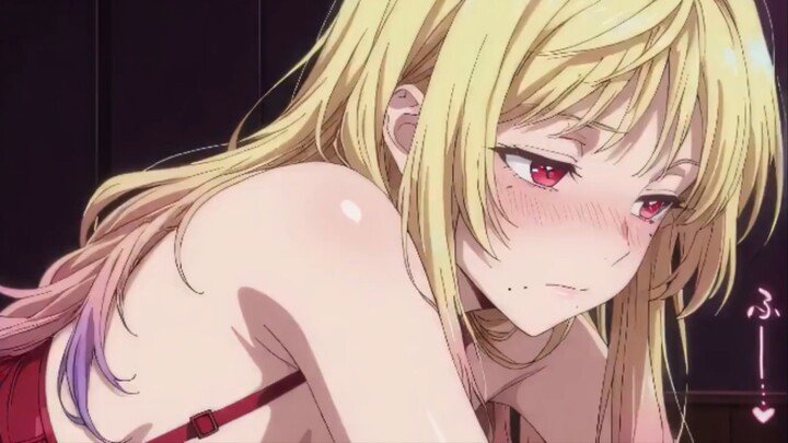 Femboy blonde ini maksa pengen isep💦👅
