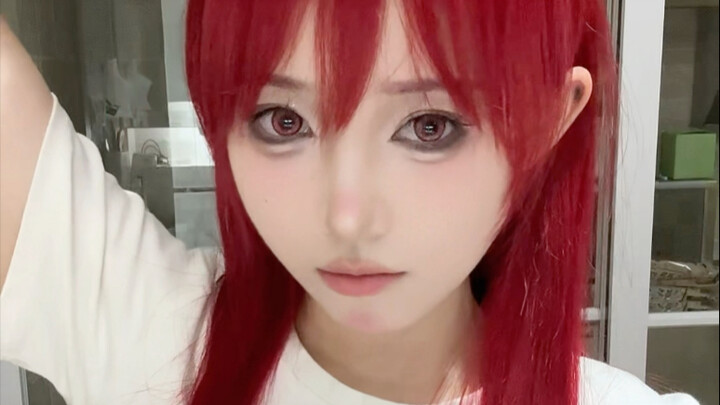 Berapa banyak karakter yang dapat Anda visualisasikan jika Anda mewarnai rambut Anda menjadi merah d