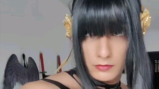 九秒钟夺走你的阿妮亚和约尔