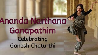 [Bản dịch tiếng Bharatanatyam] Ngài là vị thần của người nghèo, của các hoàng tử, và của toàn thể nh