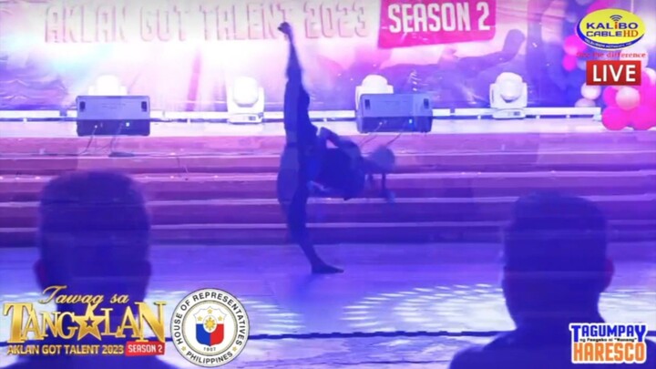 Kristina Carla dancing Kill this love / Taekwondo