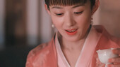Minglan, a little drunkard