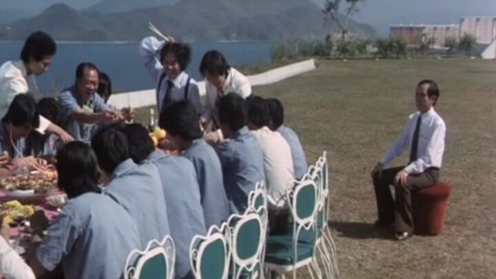 Xu Guanying was scolded by his boss every day, but he became rich and lived in a villa. When his bos