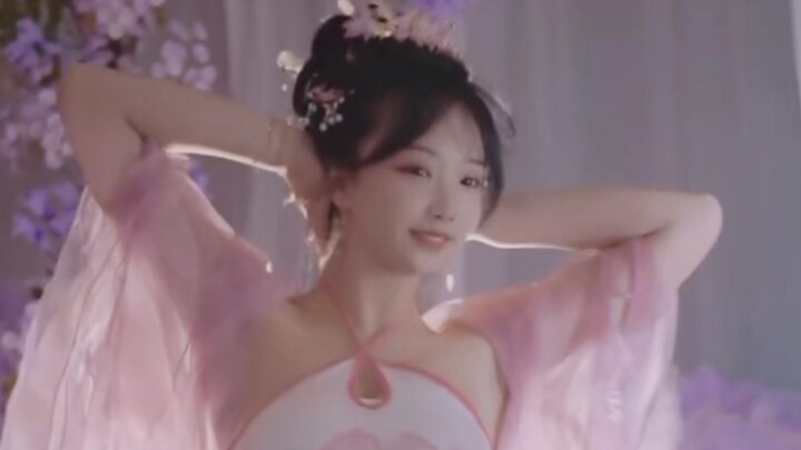Funny version of the pendulum Xinxin baby