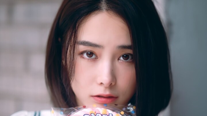 “Có ai mà từ chối được cô bạn gái thế này chứ!”