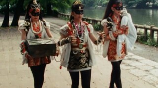 สามพี่น้องนางเอกตกหลุมพรางล้างสมอง และชุดไหมเนื้อก็เปลี่ยนเป็นผ้าไหมสีดำ (Three Sisters 27-28)