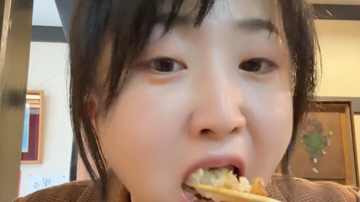 ชาวญี่ปุ่นทุ่มสุดตัวเพื่อให้คุณสั่งอาหารเพิ่ม