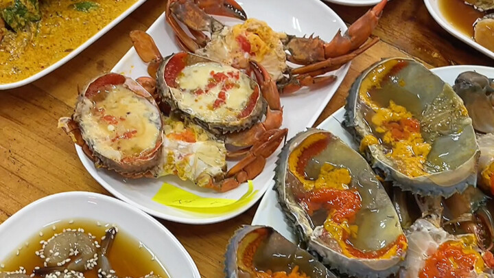 Thai Cuisine: The Ultimate Way to Enjoy Halal Thai Seafood—Fresh, Marinated, and Cold-Seasoned Delig