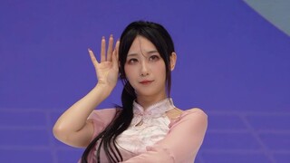 【โบเหมียว】《ชุดกี่เพ้าดอกพีช》 โฟกัสของโบเหมียว
