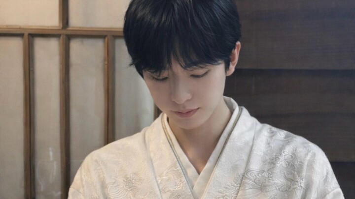 As the name suggests, gentle and pure as jade.