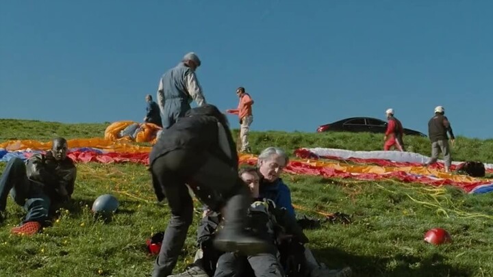 ผลงานชิ้นเยี่ยมที่ไม่มีวันสามารถเลียนแบบแก่นแท้ได้ จงเคารพมันผ่านระยะห่าง!