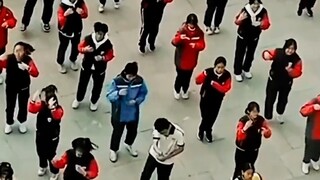 校长：这么多年了 终于有人做对了