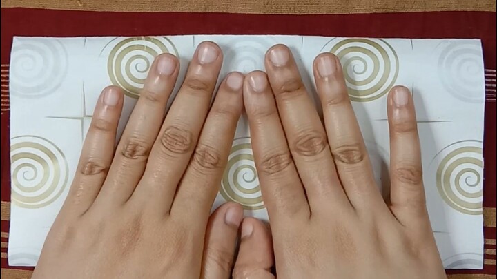 Stop Crumpling Paper – Fold It Into an Envelope Instead