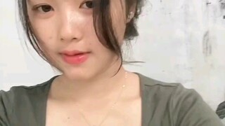 udh ujan" kan enaknya ngenteh😍