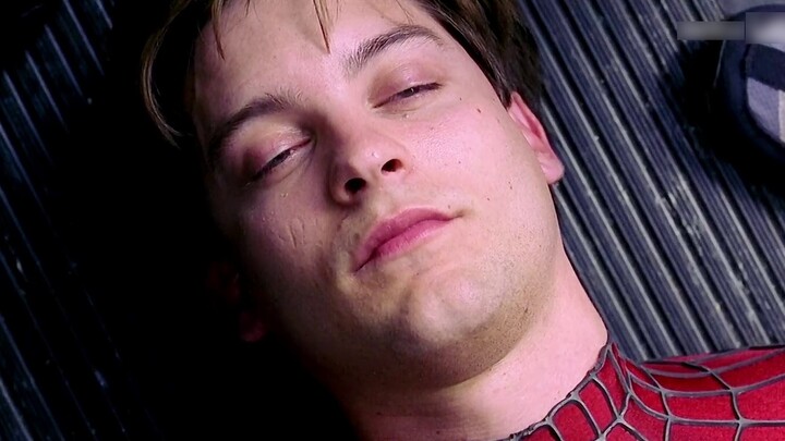 Every famous Marvel rescue scene is so heartwarming!