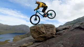 关于我逃课老师也抓不到我这件事！