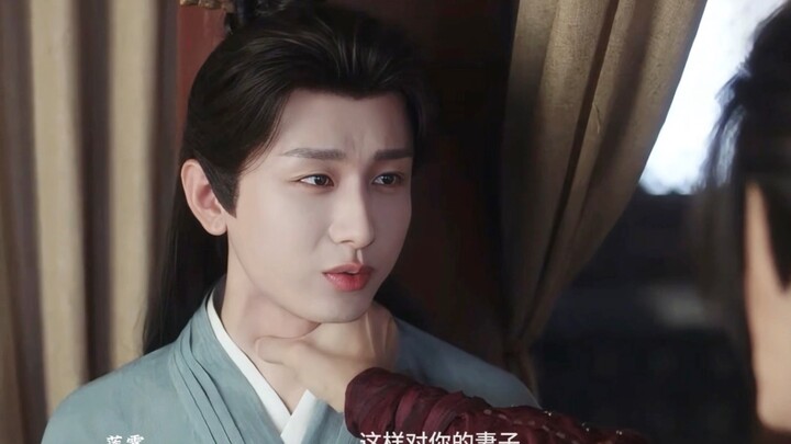 Burung merak membentangkan ekornya, cukup dengan satu set skin baru!