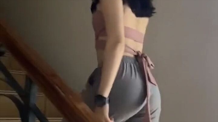 سمعت أن مؤخرتي مبطّنة؟