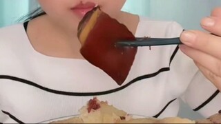 Savoring Sensations Mukbang ASMR Delights EP37