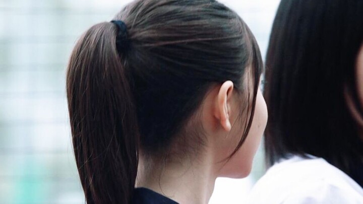 This is *the* ultimate in Bai You’s aesthetic! That tiny, palm-sized face is just too stunning!!!