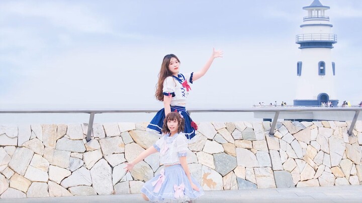 [How much distance is between 1.8 and 1.5 meters] Touch touch (touch but not touch completely) AYAxK