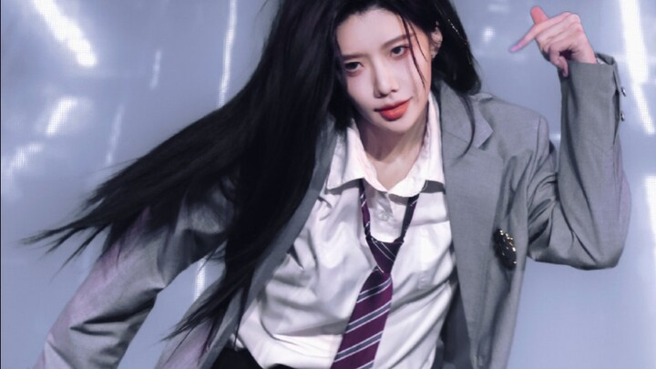 Aaaah Shen Mengyao just dropped “History”!!!