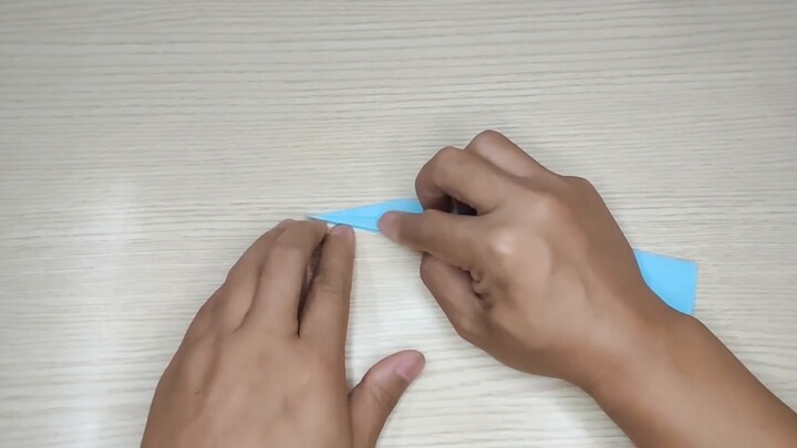 A simple origami fighter, a different paper airplane