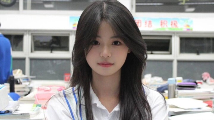 "Love rises with the wind, and it is hard to calm down even when the wind stops."