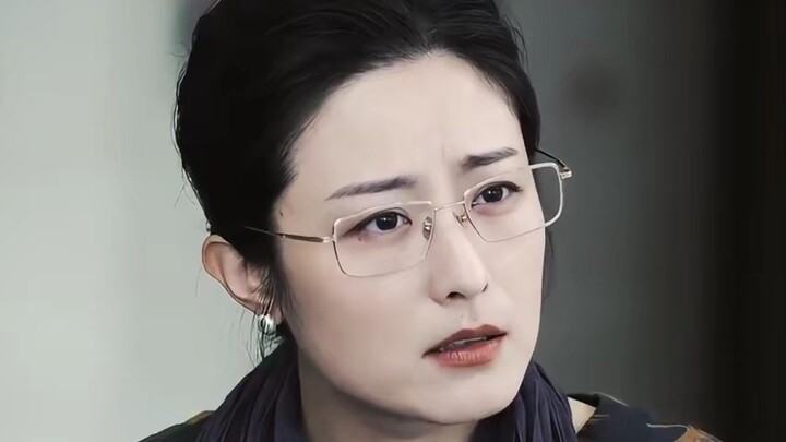 Yah, nggak bisa dibilang cukup sih—kalau dicek plagiarisme, pembimbing pasti nggak bakal kasih lampu