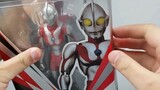 การละเมิดลิขสิทธิ์ทั้งหมด? Bandai ACT Ultraman ทั้งสามตัวเป็นแบบจำลองจริงๆ