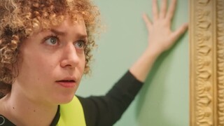 Film pendek layanan publik yang ironis: Apakah seni lebih berharga daripada bumi?