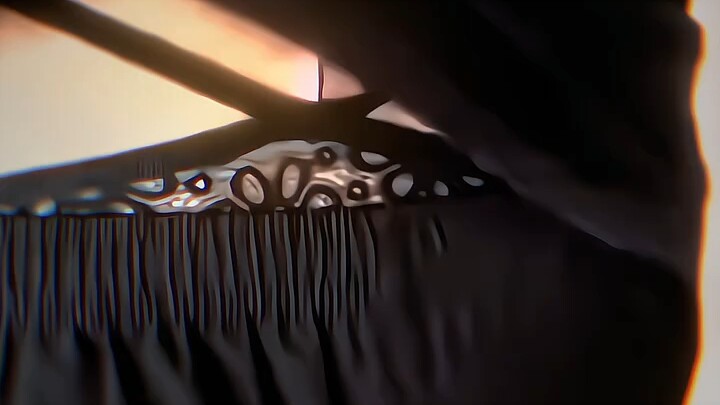 【日月搞笑】更新了一条视频，快来围观！