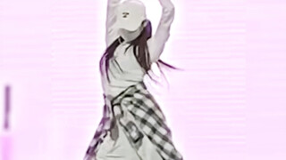 هل من الممكن أن تقدموا رقصة مقتبسة؟ لقد اشتقت لها منذ فترة طويلة! أرجو أن تحملوا رسالتي هذه إلى تشان